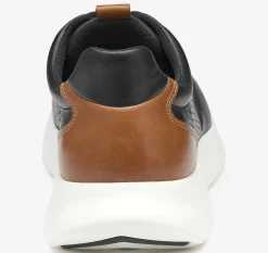 Amherst 2.0 Embossed U-Throat