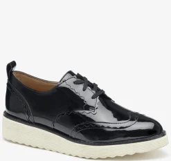 Mitzi Scalloped Wingtip